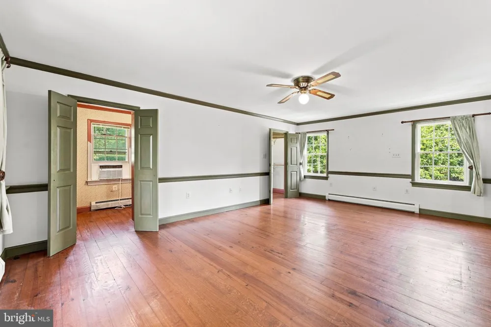 39902 THOMAS MILL ROAD Leesburg, VA 20175