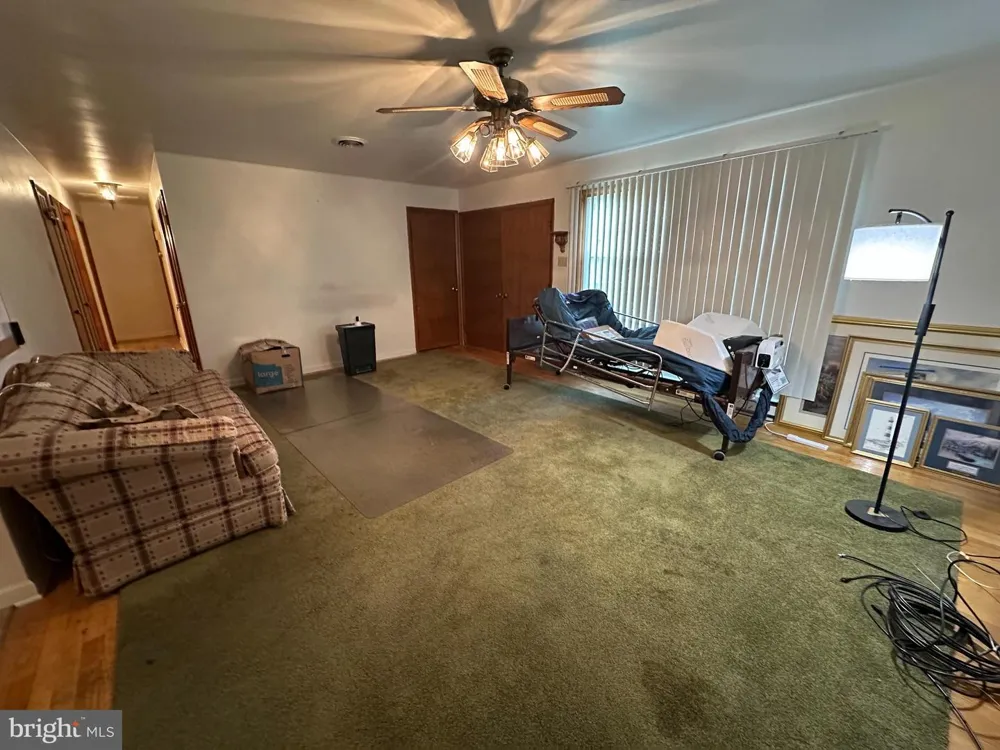 11539 WESTMINSTER DRIVE Waynesboro, PA 17268