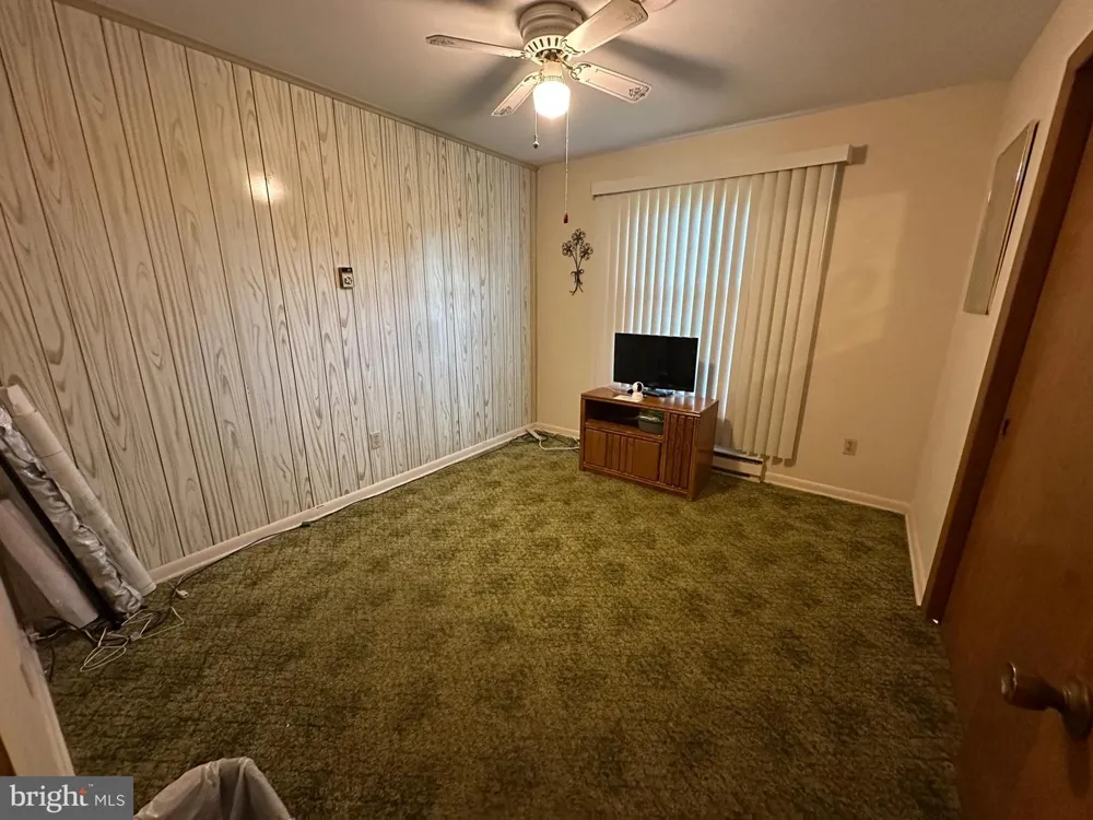 11539 WESTMINSTER DRIVE Waynesboro, PA 17268