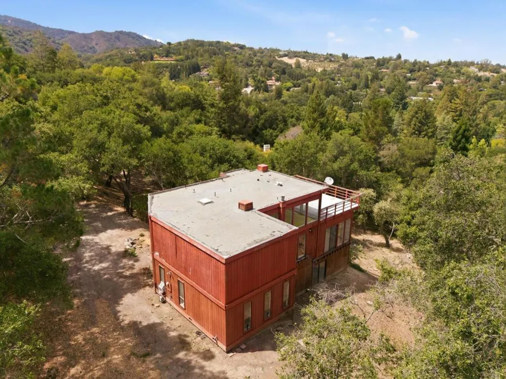 11490 Summit Wood Road Los Altos Hills, CA 94022
