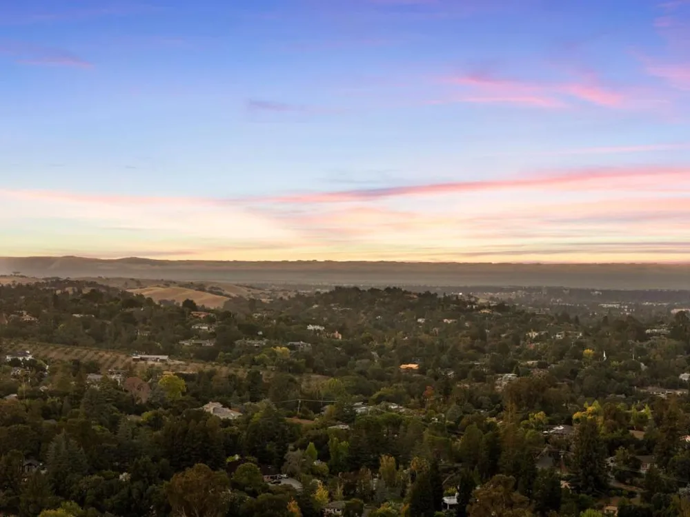 11490 Summit Wood Road Los Altos Hills, CA 94022