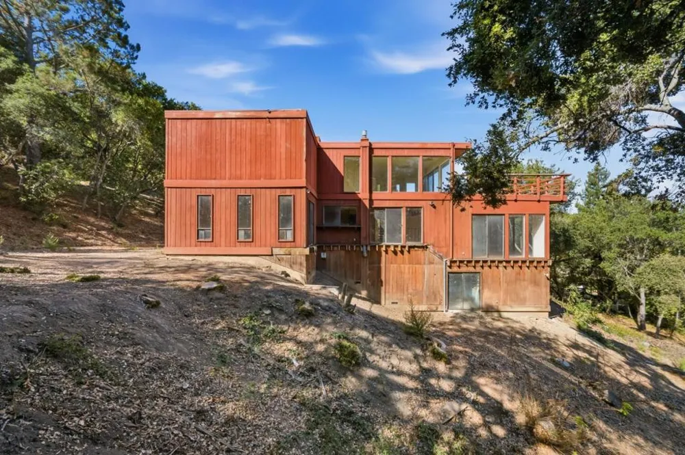 11490 Summit Wood Road Los Altos Hills, CA 94022