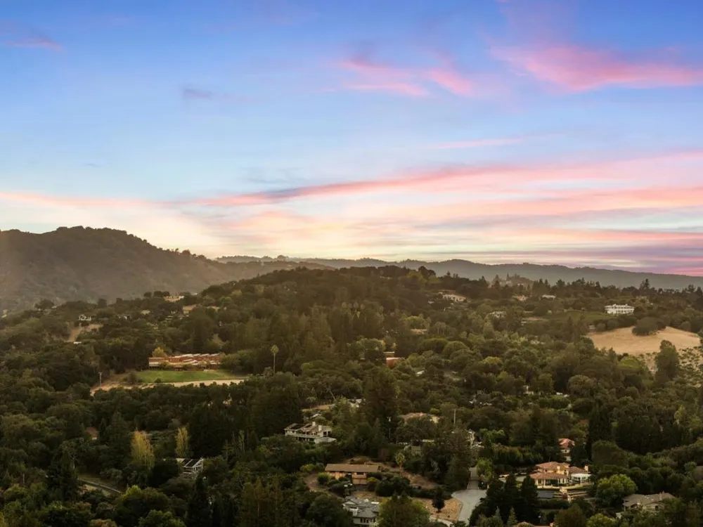 11490 Summit Wood Road Los Altos Hills, CA 94022