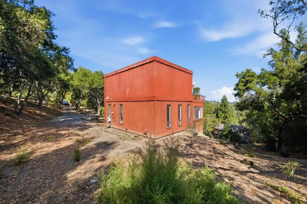 11490 Summit Wood Road Los Altos Hills, CA 94022