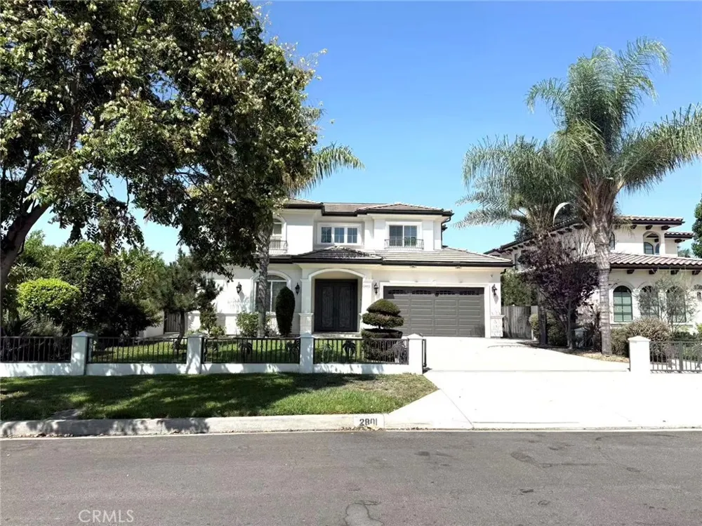 2801 Holly Arcadia, CA 91007