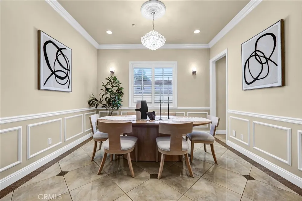 2801 Holly Arcadia, CA 91007