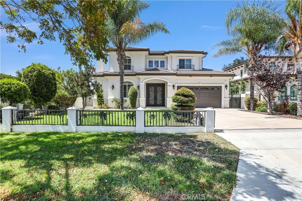 2801 Holly Arcadia, CA 91007
