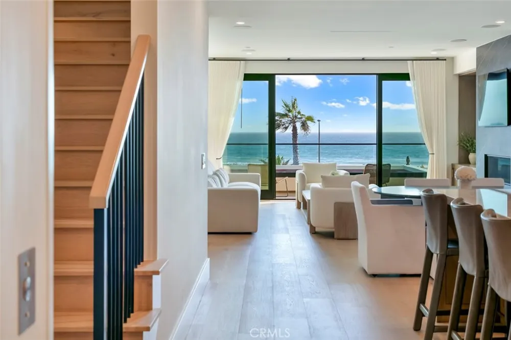 816 Pacific Coast Highway Huntington Beach, CA 92648