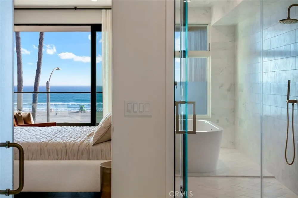 816 Pacific Coast Highway Huntington Beach, CA 92648