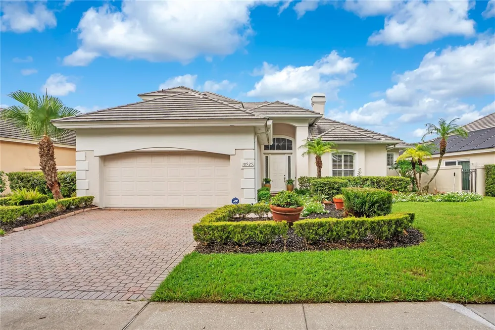 10925 WOODCHASE CIRCLE Orlando, FL 32836