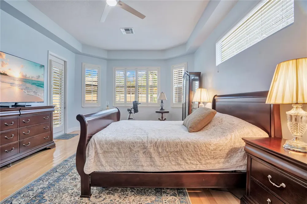 10925 WOODCHASE CIRCLE Orlando, FL 32836