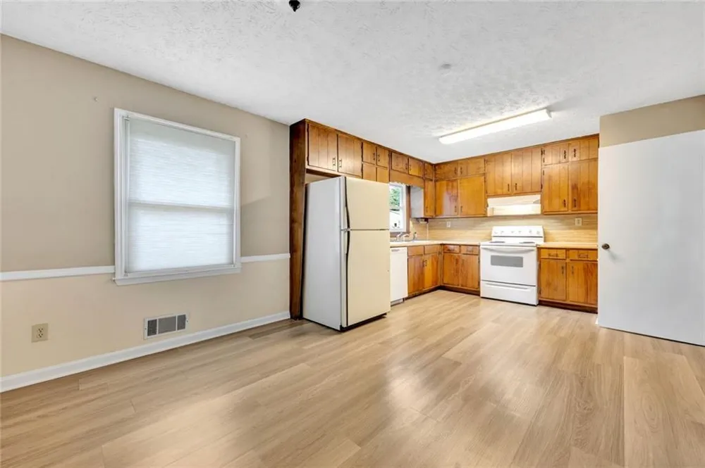 905 Rambling Rose Court NW Conyers, GA 30012