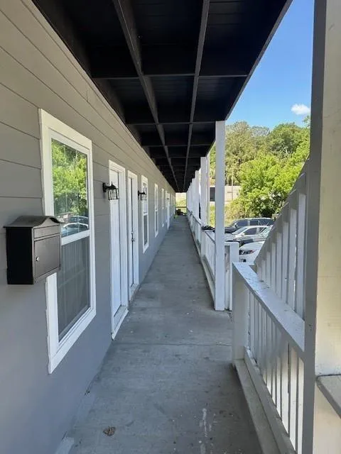 432 4th Avenue Dalton, GA 30721
