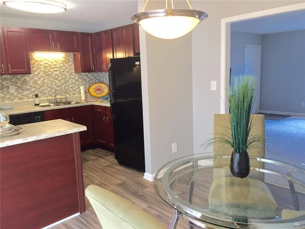 4883 Roswell Road #N1 Atlanta, GA 30342