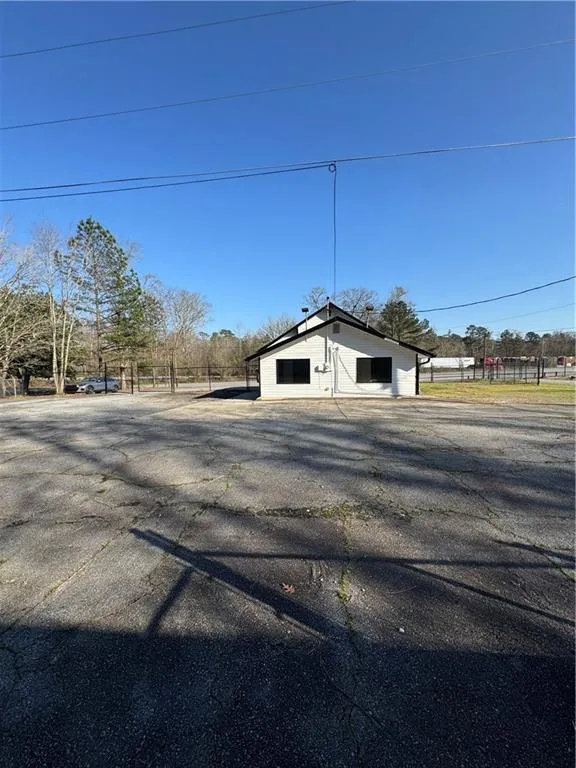 2735 Huff Dr Lawrenceville, GA 30044