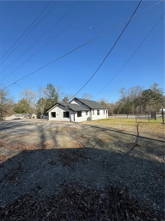 2735 Huff Dr Lawrenceville, GA 30044