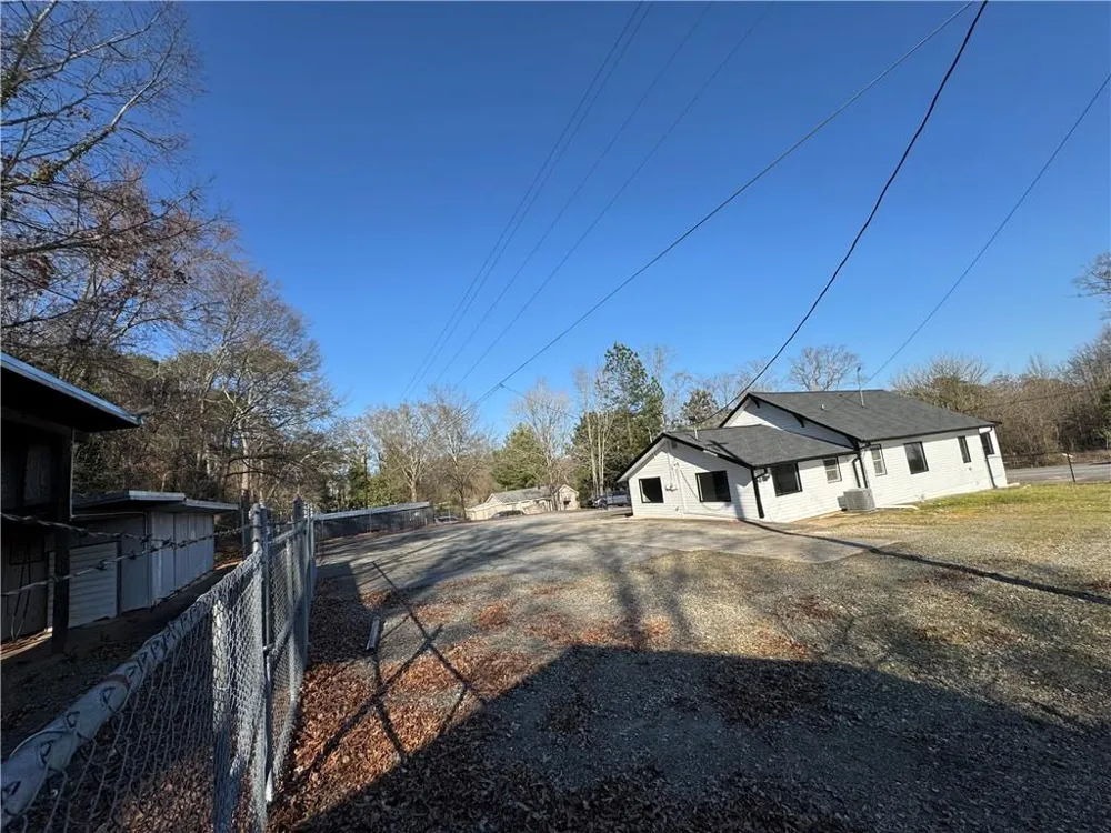 2735 Huff Dr Lawrenceville, GA 30044