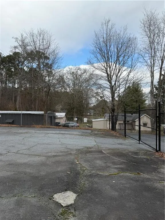 2735 Huff Dr Lawrenceville, GA 30044