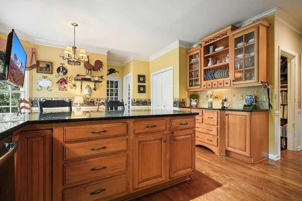 1313 Amberwood Drive Woodstock, GA 30189