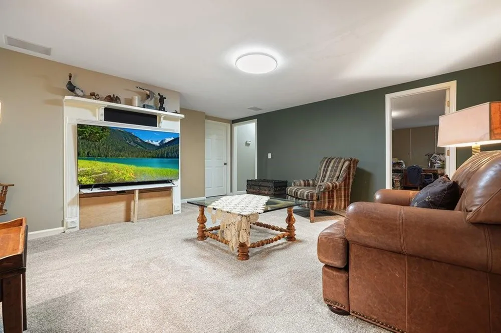 1313 Amberwood Drive Woodstock, GA 30189