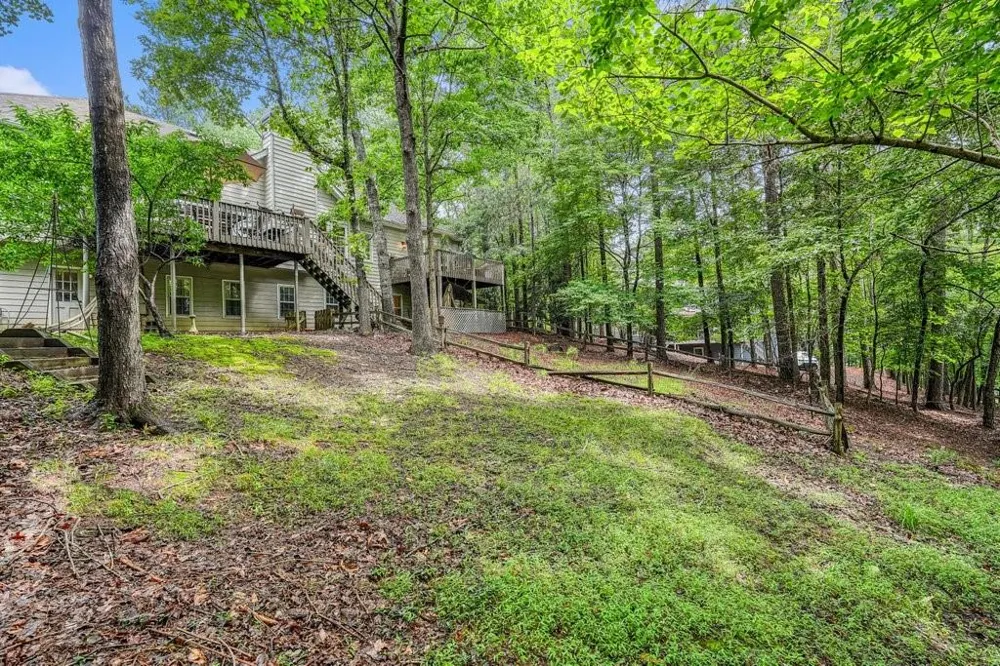 1313 Amberwood Drive Woodstock, GA 30189
