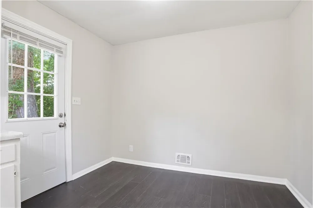 4570 Old Cowan Road Acworth, GA 30101