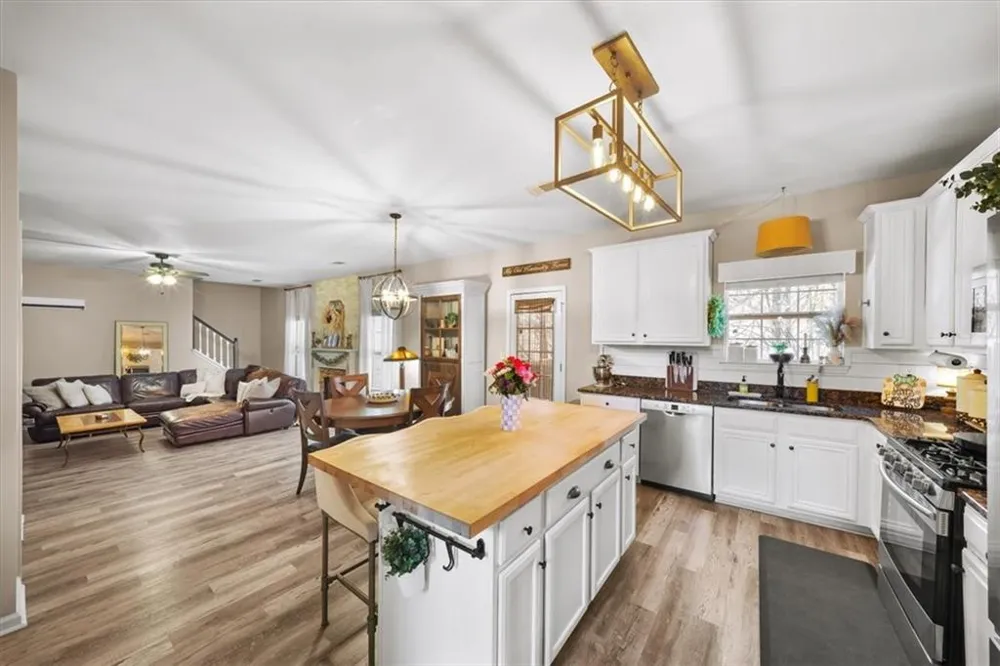 429 Farmwood Way Canton, GA 30115