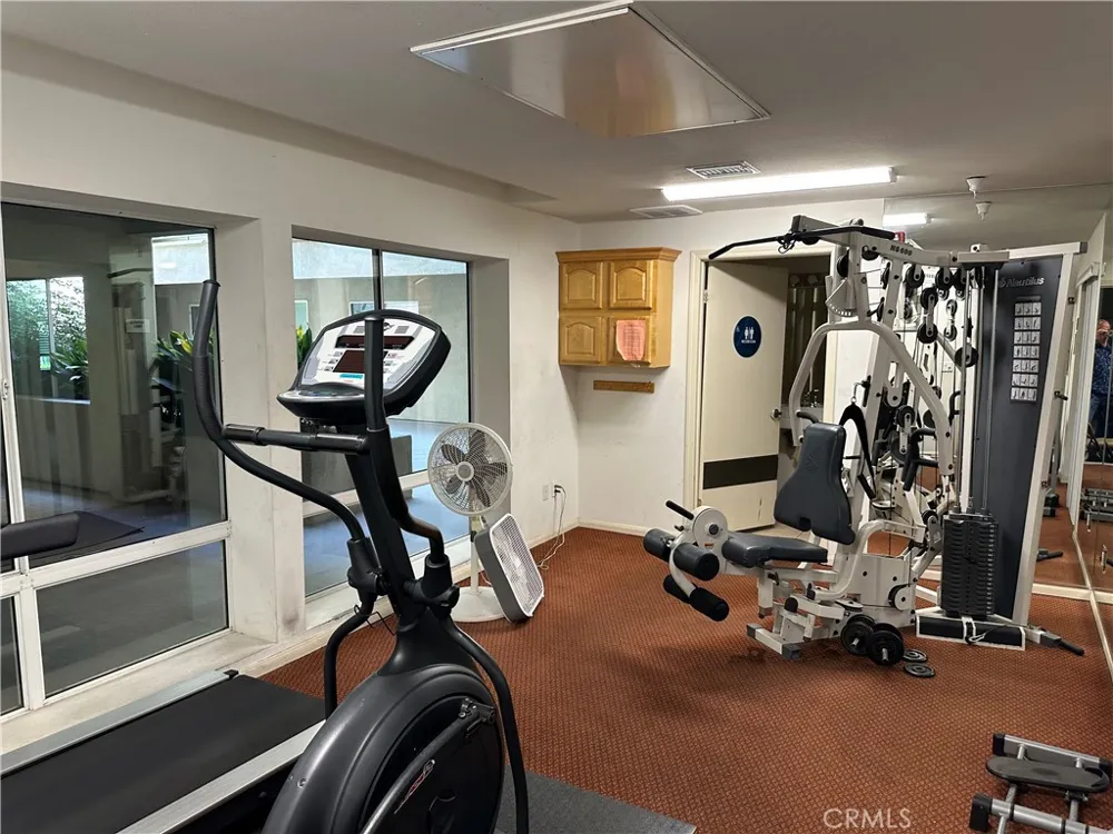 7551 Jordan Canoga Park, CA 91303
