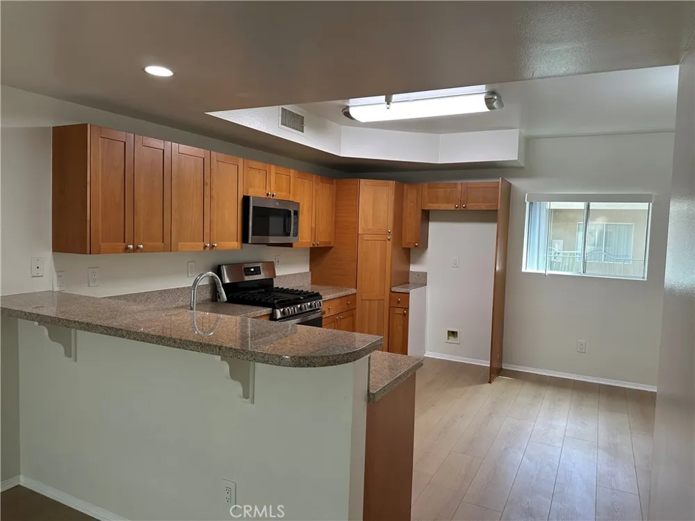 7551 Jordan Canoga Park, CA 91303