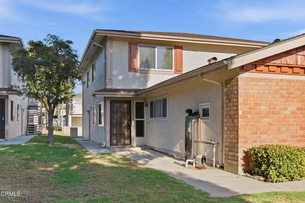 1130 Bryce Way Ventura, CA 93003
