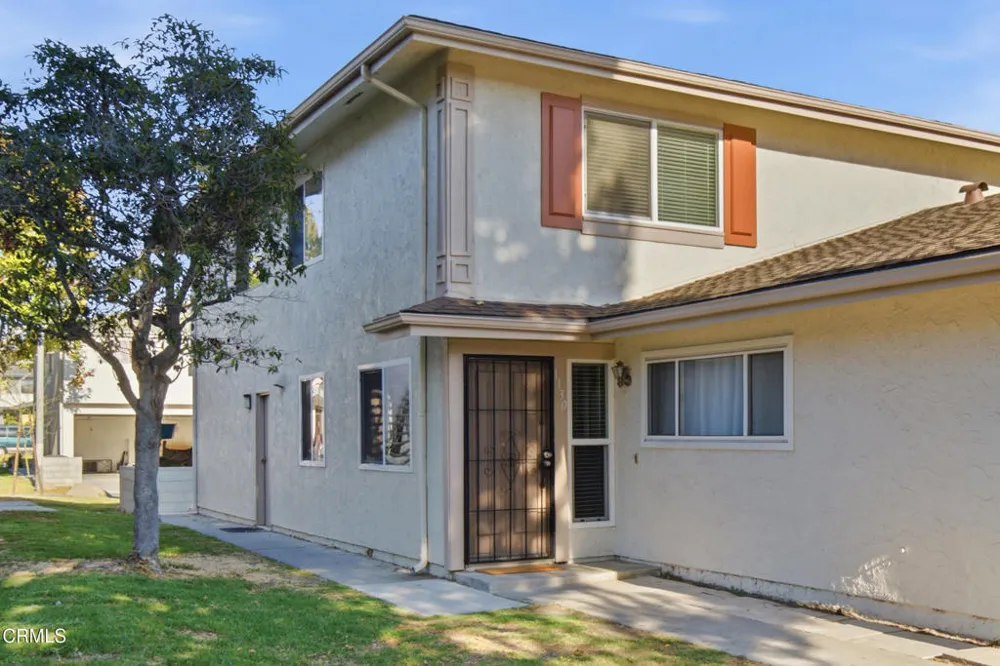1130 Bryce Way Ventura, CA 93003