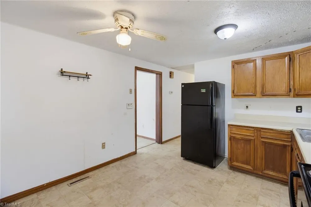 1719 Oneka Avenue High Point, NC 27260