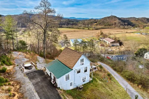 1174 Sharp Road