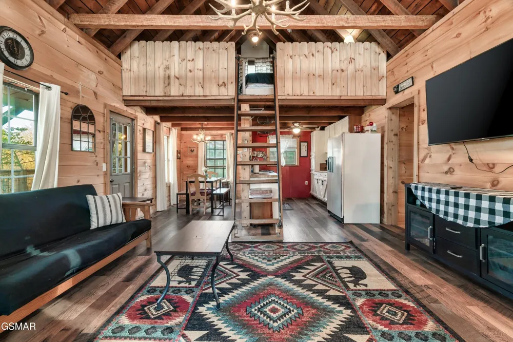 1174 Sharp Road Sevierville, TN 37876