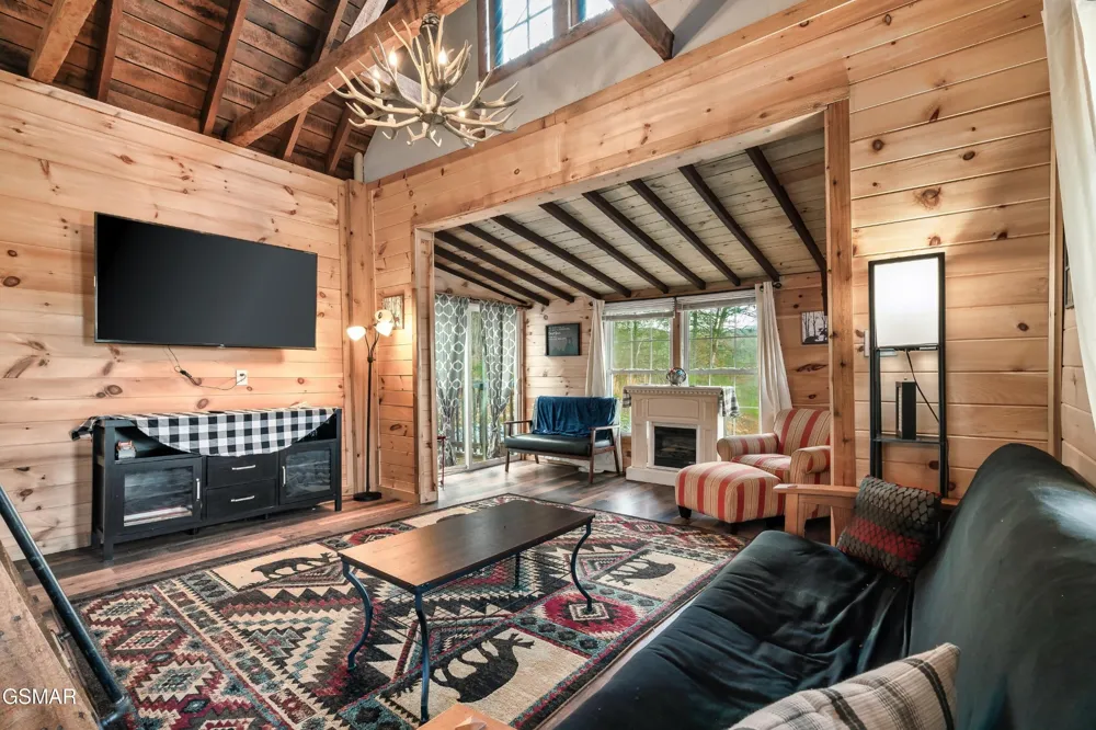 1174 Sharp Road Sevierville, TN 37876