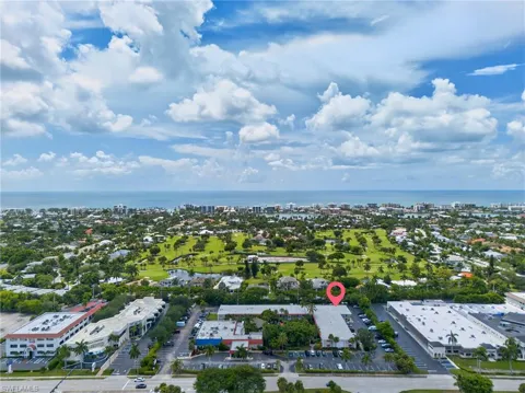 2555 9th Street #204