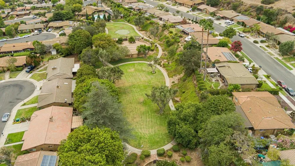 4719 Via Inca Fallbrook, CA 92028