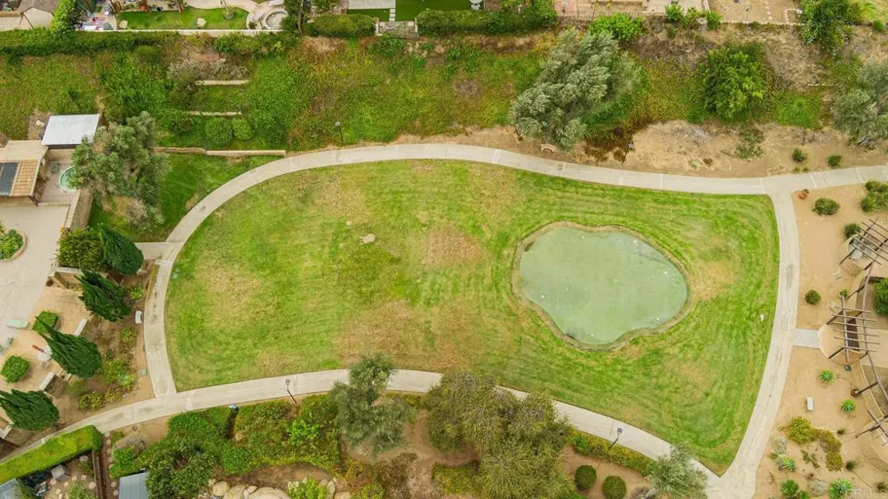 4719 Via Inca Fallbrook, CA 92028