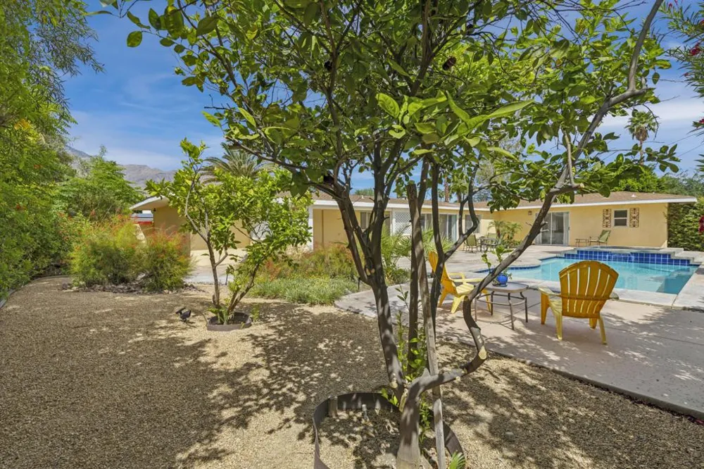 1444 Rodeo Road Palm Springs, CA 92262