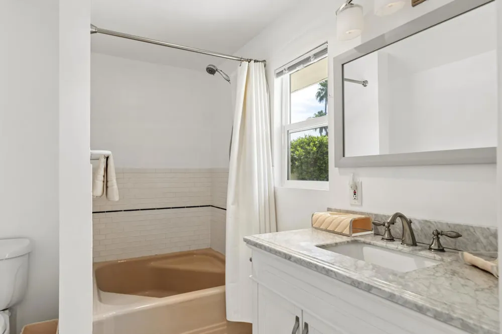 1444 Rodeo Road Palm Springs, CA 92262
