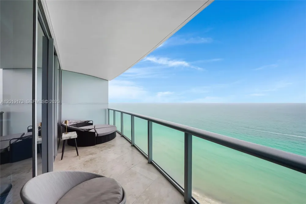 17001 Collins Ave #2805 Sunny Isles Beach, FL 33160