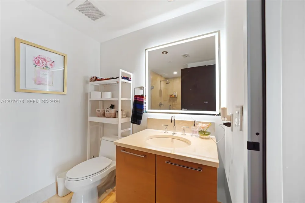 17001 Collins Ave #2805 Sunny Isles Beach, FL 33160
