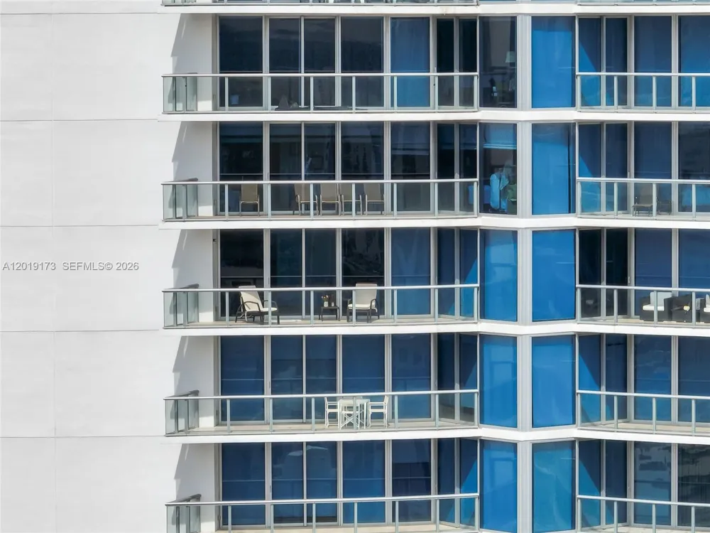17001 Collins Ave #2805 Sunny Isles Beach, FL 33160