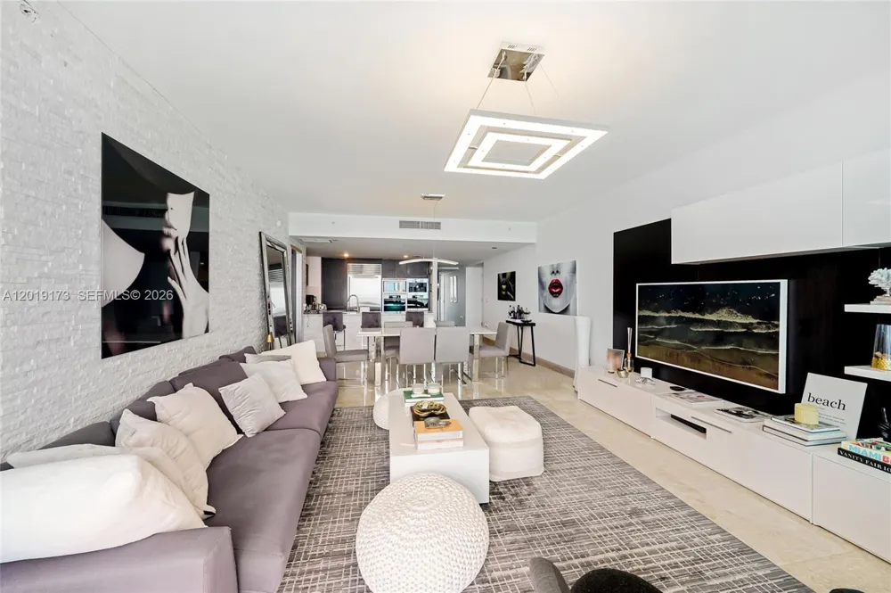 17001 Collins Ave #2805 Sunny Isles Beach, FL 33160