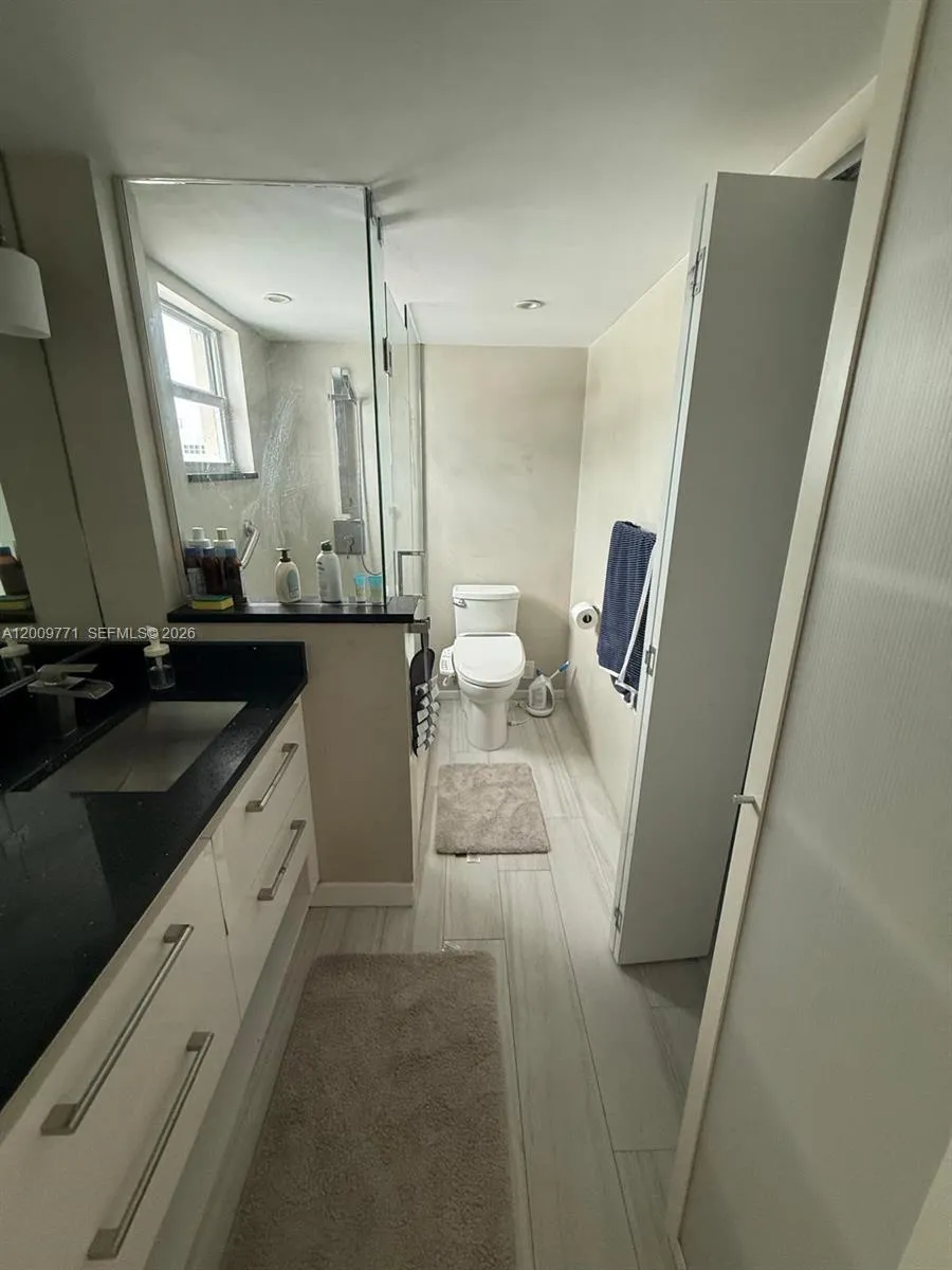 1150 Collins Ave #406 Miami Beach, FL 33139