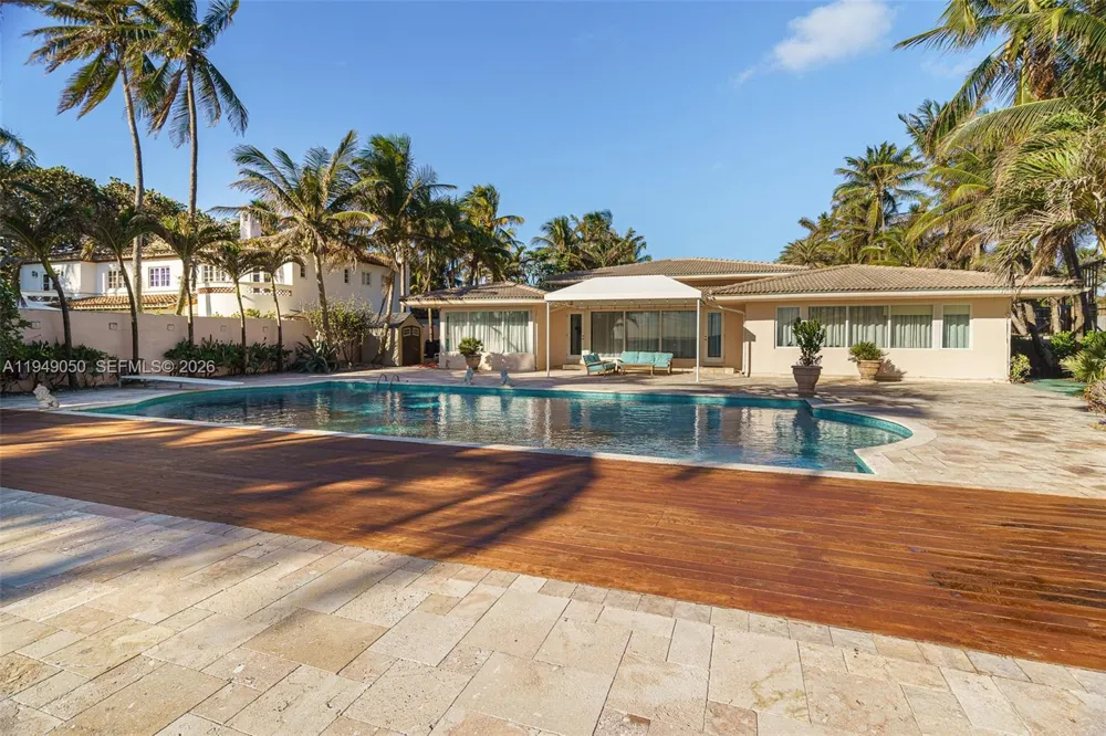205 Ocean Blvd #0 Golden Beach, FL 33160