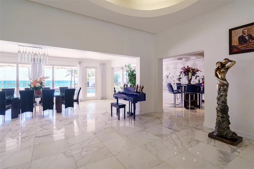 205 Ocean Blvd #0 Golden Beach, FL 33160