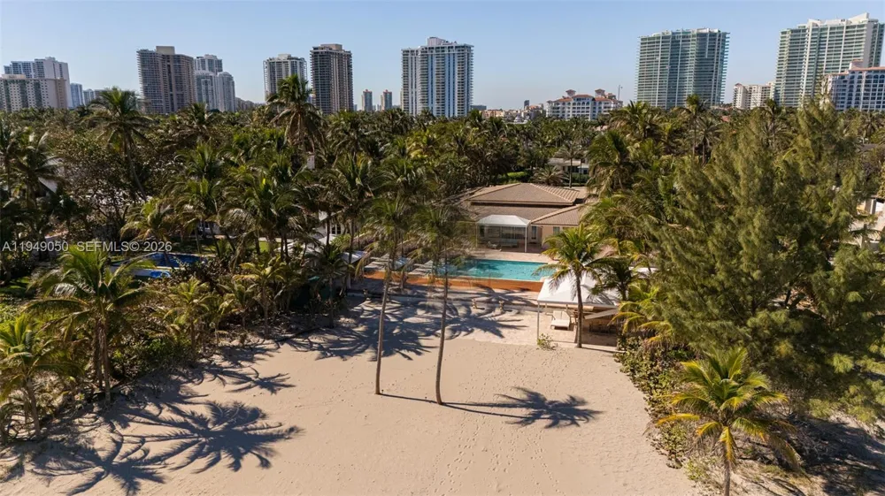 205 Ocean Blvd #0 Golden Beach, FL 33160