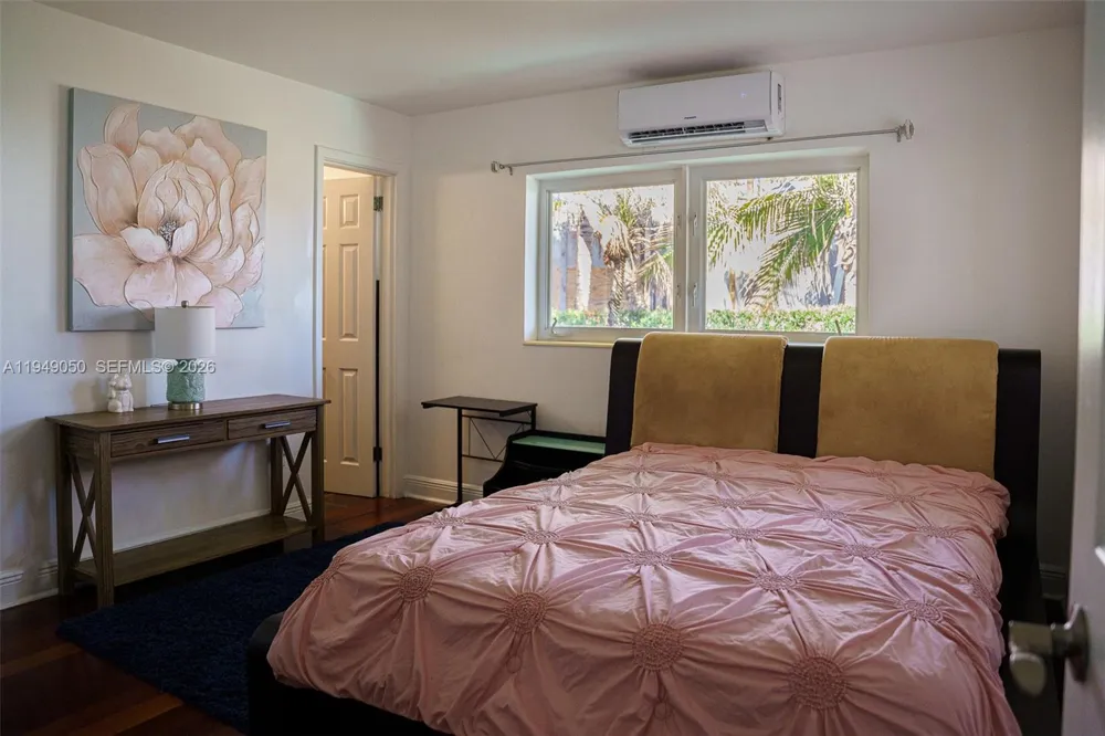 205 Ocean Blvd #0 Golden Beach, FL 33160