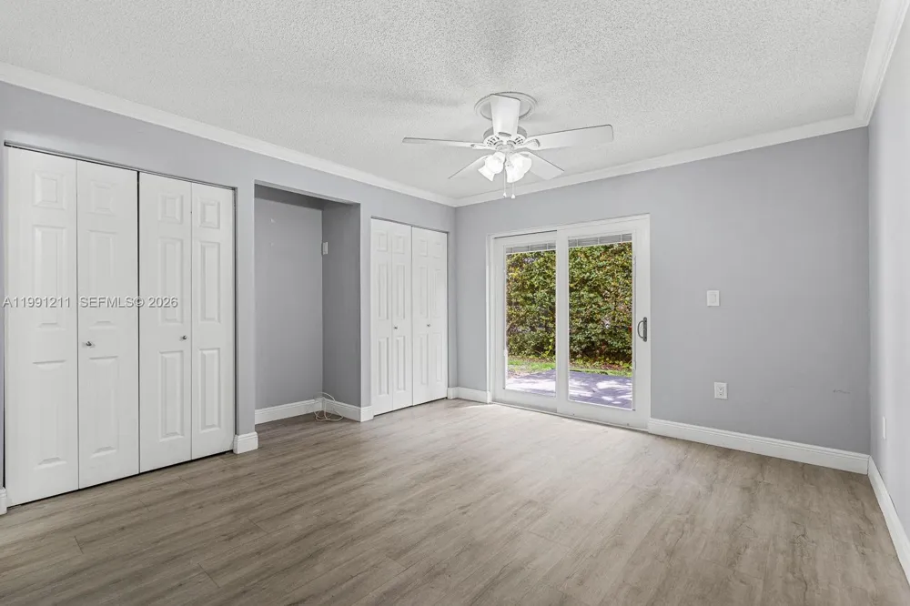 6854 NW 173rd Dr #210 Hialeah, FL 33015